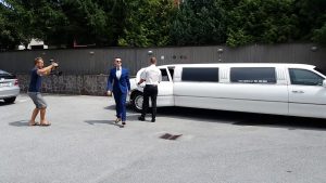 Čeprav ne kandidira za predsednika, je pa posnel nov videospot