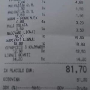 Slovenska pevka v šoku. Izgubila je ljubljeno osebo