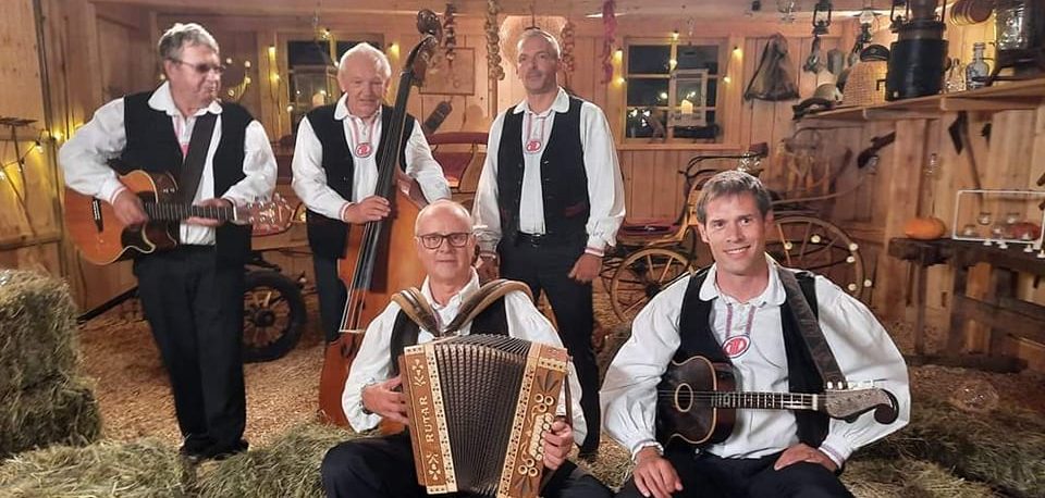 Velika vrtna veselica z Ans. Tonija Verderberja