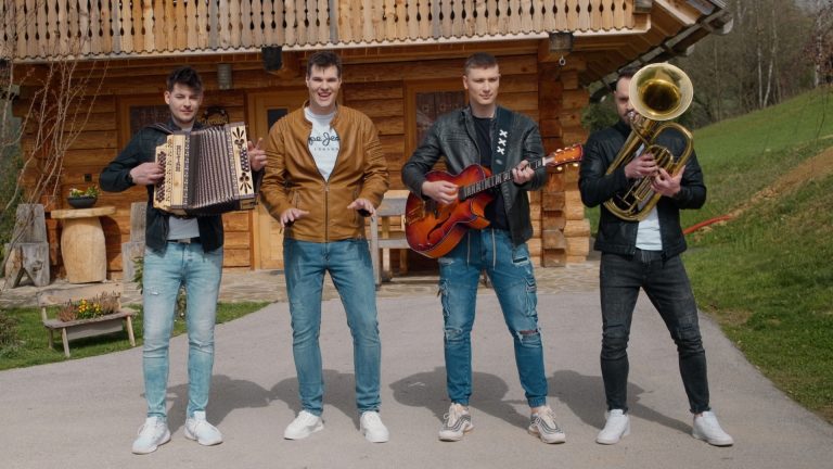 Kresovci s prvo in čisto avtorsko polko