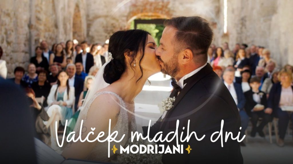 Modrijani z novim valčkom